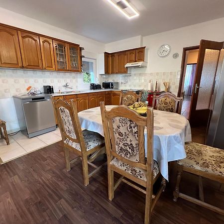 Apartment Lucija "Pet Friendly" Crikvenica Eksteriør billede